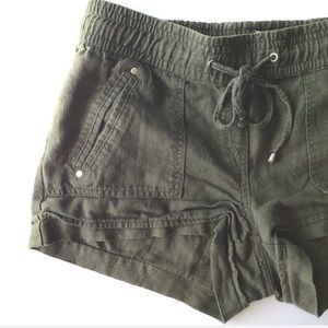DYNAMITE | DRAWSTRING GREEN LINEN BLEND SHORTS